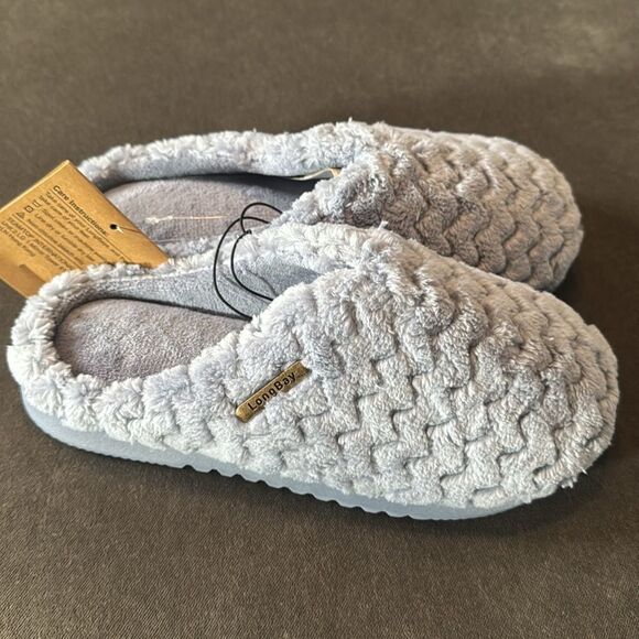 LongBay Women’s Gray Textured Slip On Memory Foam Slippers Size Small 5-6 NEW - Picture 4 of 12